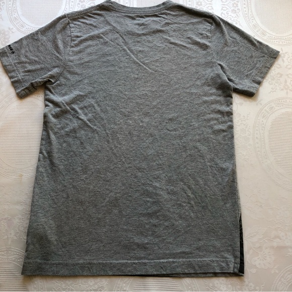 Converse Gray T-Shirt Logo Graphics Boys Size L Short Sleeves Casual-Fit Top - Picture 2 of 15